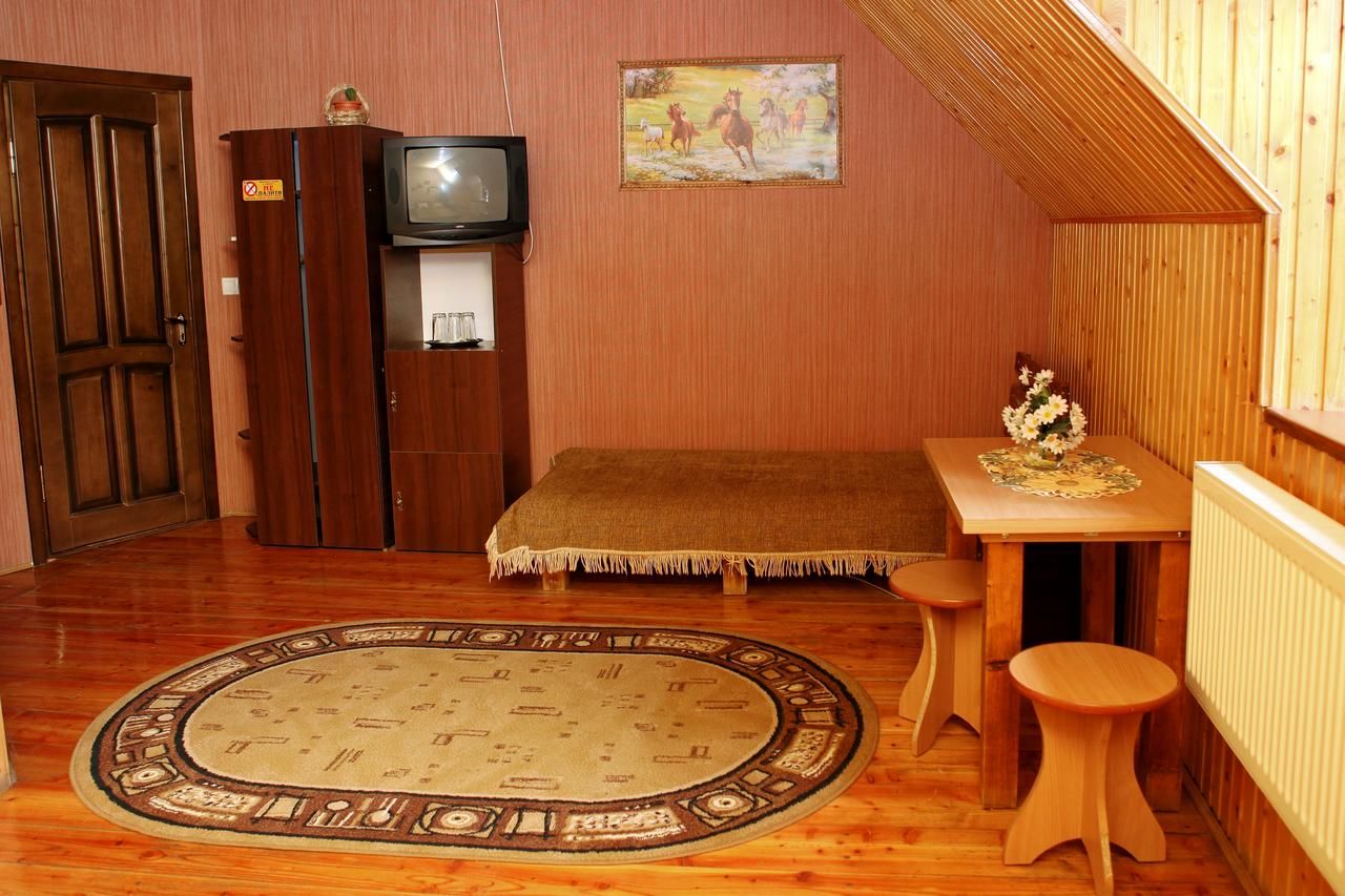 Отель Bilya Richky Hotel Каменец-Подольский-13