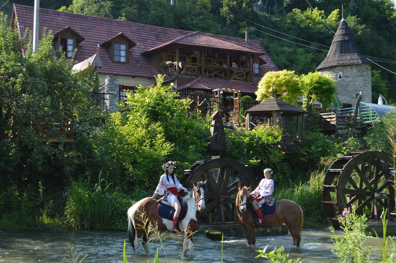 Отель Bilya Richky Hotel Каменец-Подольский-39