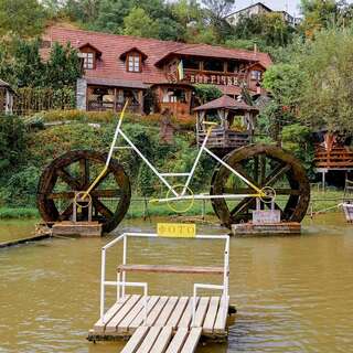 Отель Bilya Richky Hotel Каменец-Подольский-3