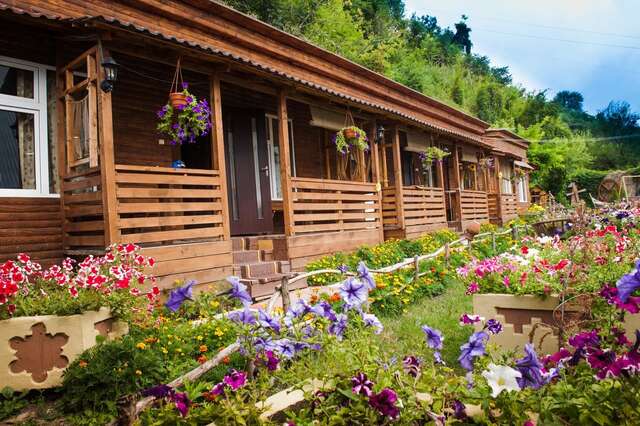 Отель Bilya Richky Hotel Каменец-Подольский-36